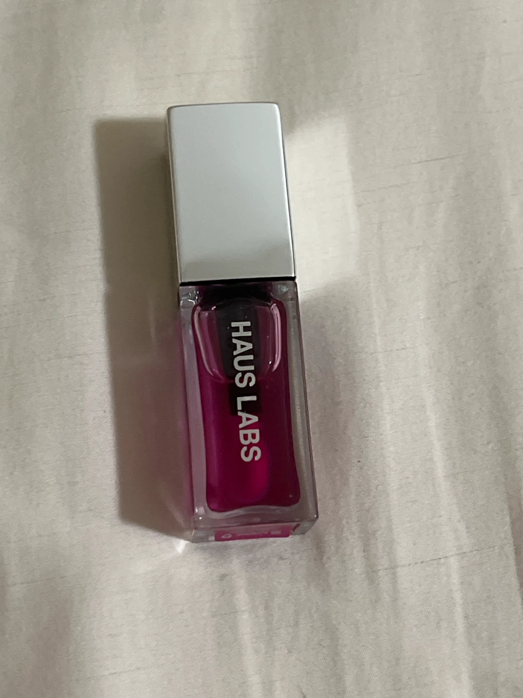 Haus Labs PhD Lip Oil, Ukiss Salty Mint Powder