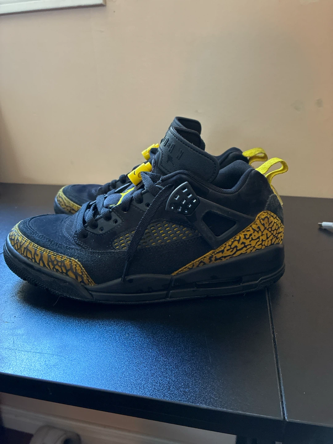 Jordan Son of Mars Low Black and Yellow - photo 2