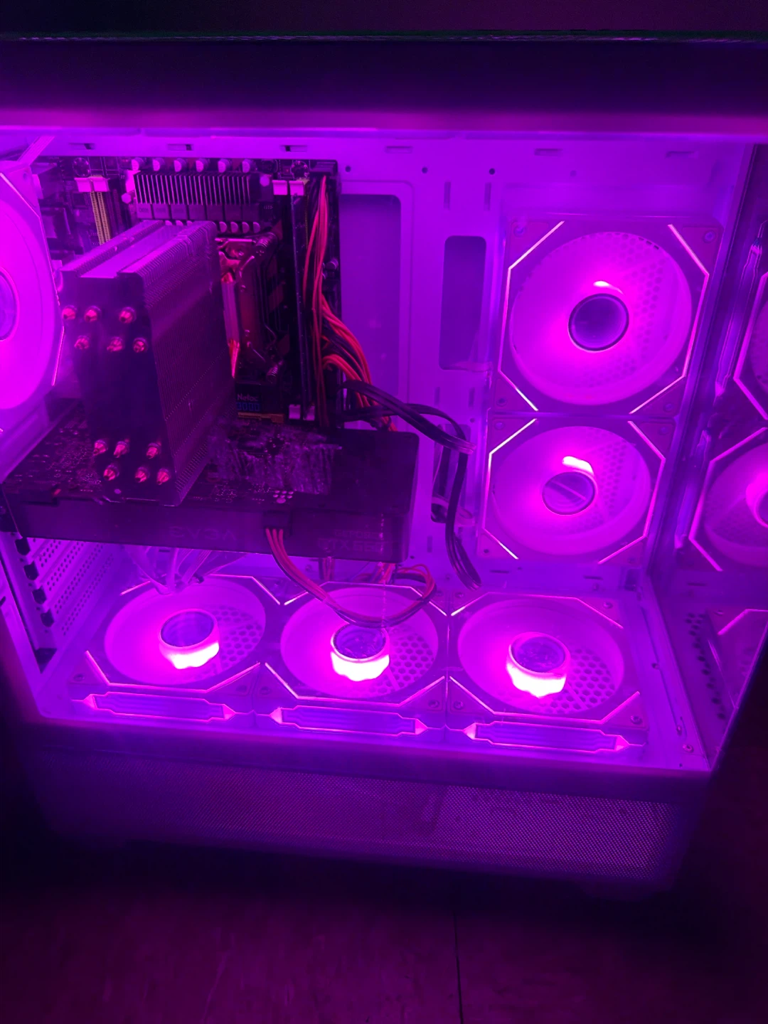Custom White Gaming Desktop pc - photo 2