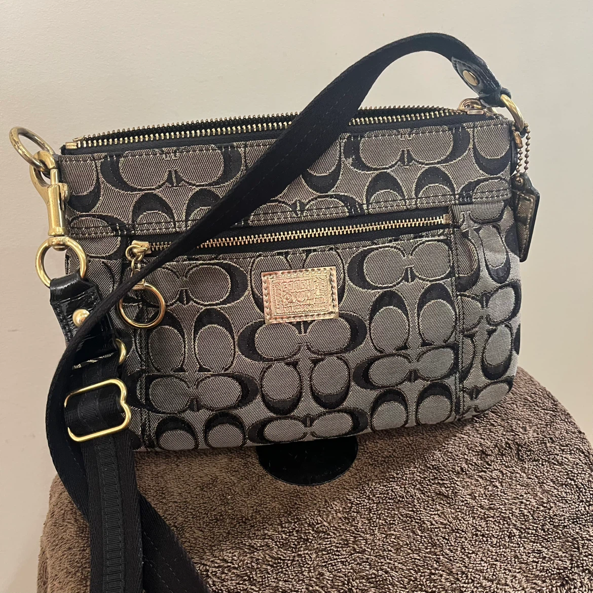 Coach Signature Crossbody Bag - photo 4