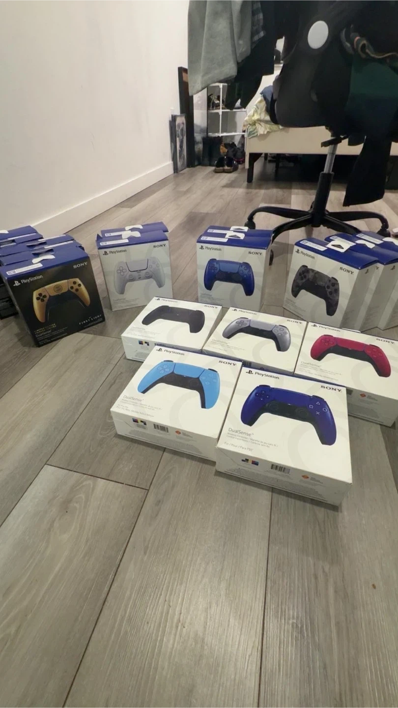 Sony PlayStation 5 DualSense Wireless Controllers - photo 2