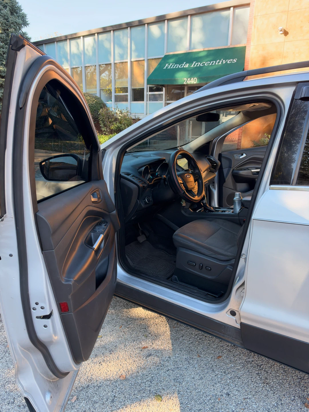 Ford Escape Silver 2017 - photo 2