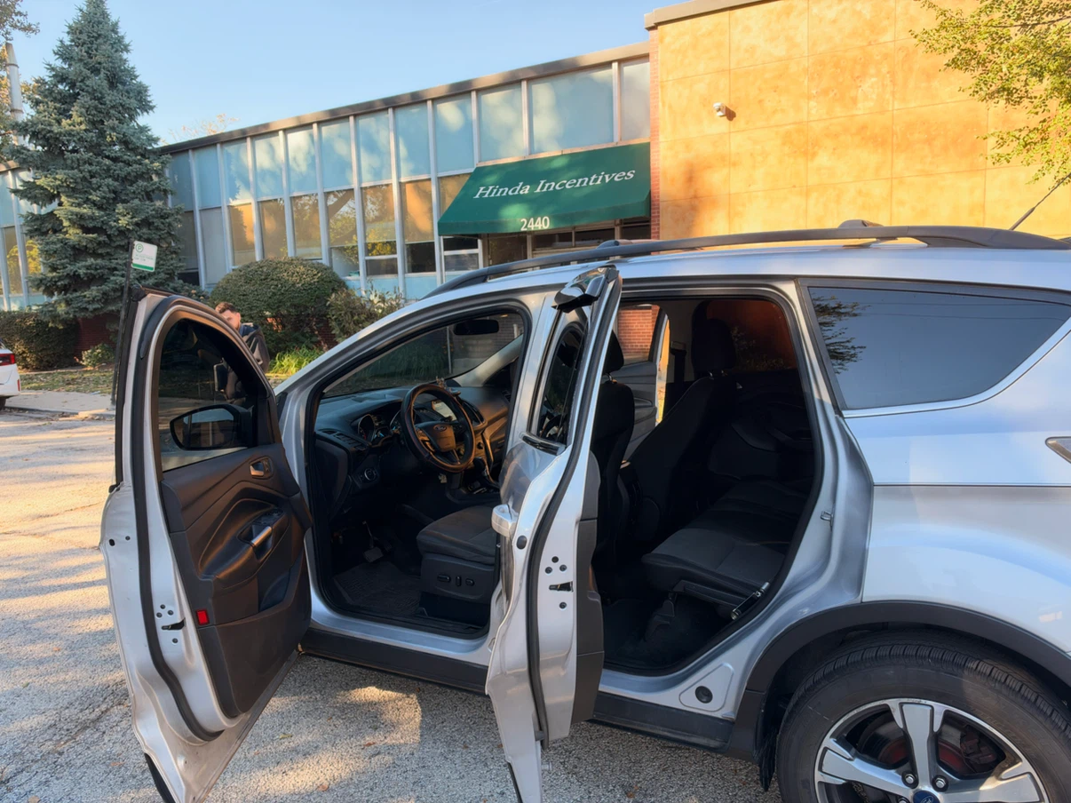 Ford Escape Silver 2017 - photo 3