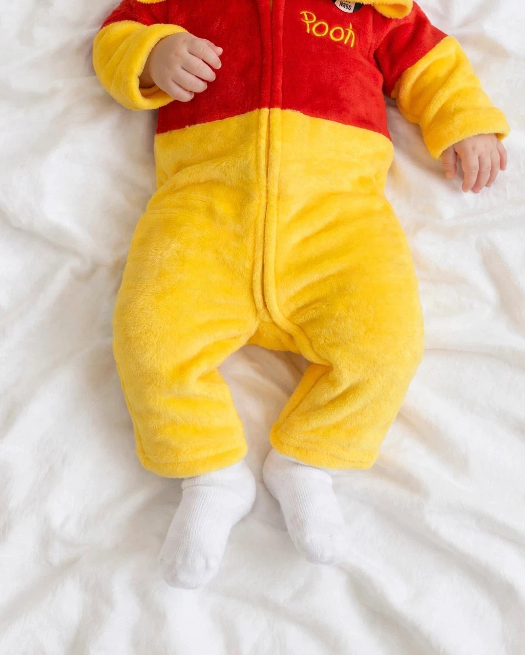 Disney Winnie the Pooh Baby Costume - 6-9 M - photo 2