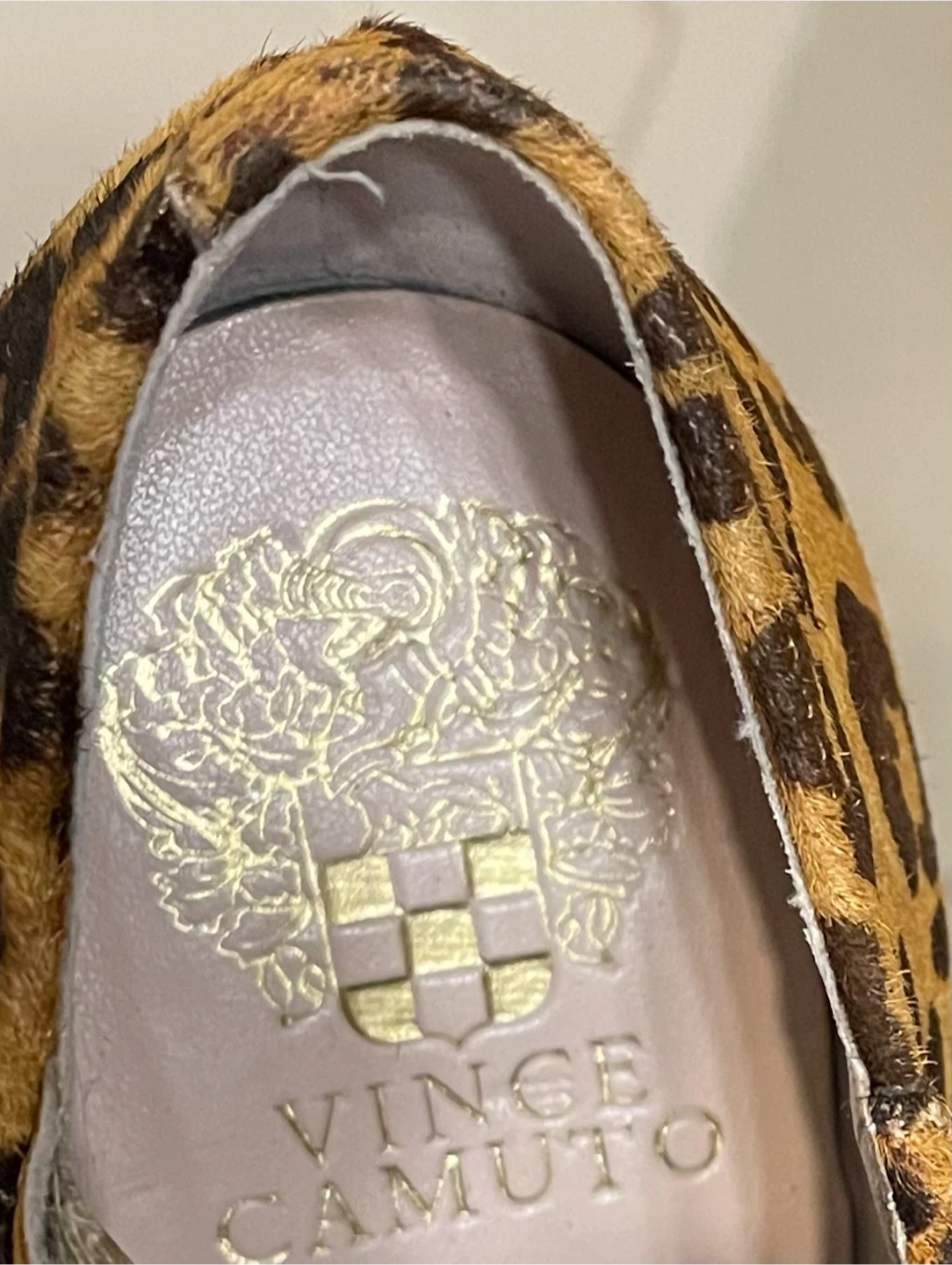 Vince Camuto leopard print booties size 5.5 - photo 4