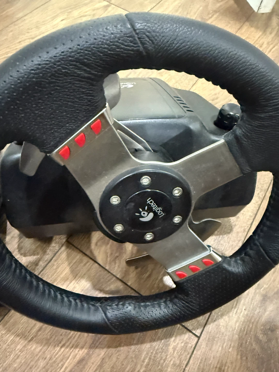 Logitech G27Racing Wheel with Pedals and Shifter - photo 2