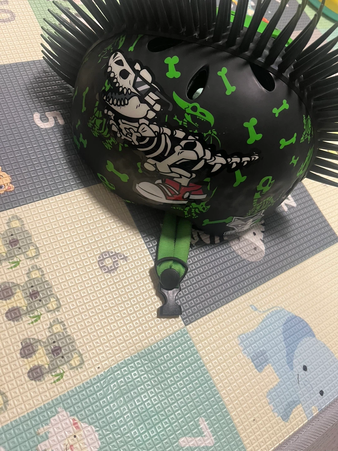 Toddler Dinosaur Mohawk Helmet - photo 2