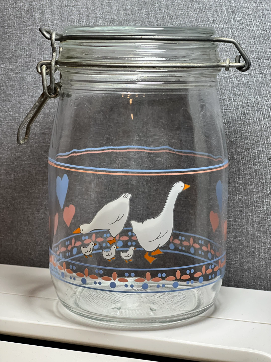 Arc France Country Goose Glass Canister Jar Metal Clamp Lid (1L)