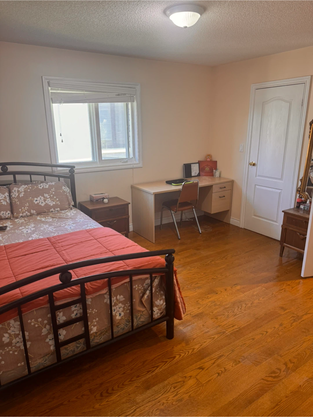 Room for rent, suited for female students