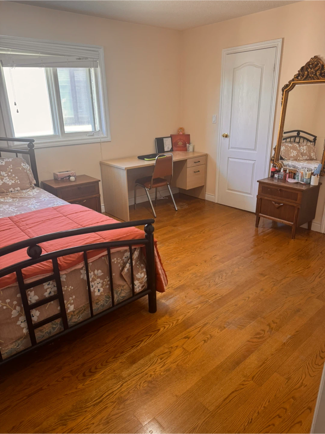 Room for rent, suited for female students - photo 3