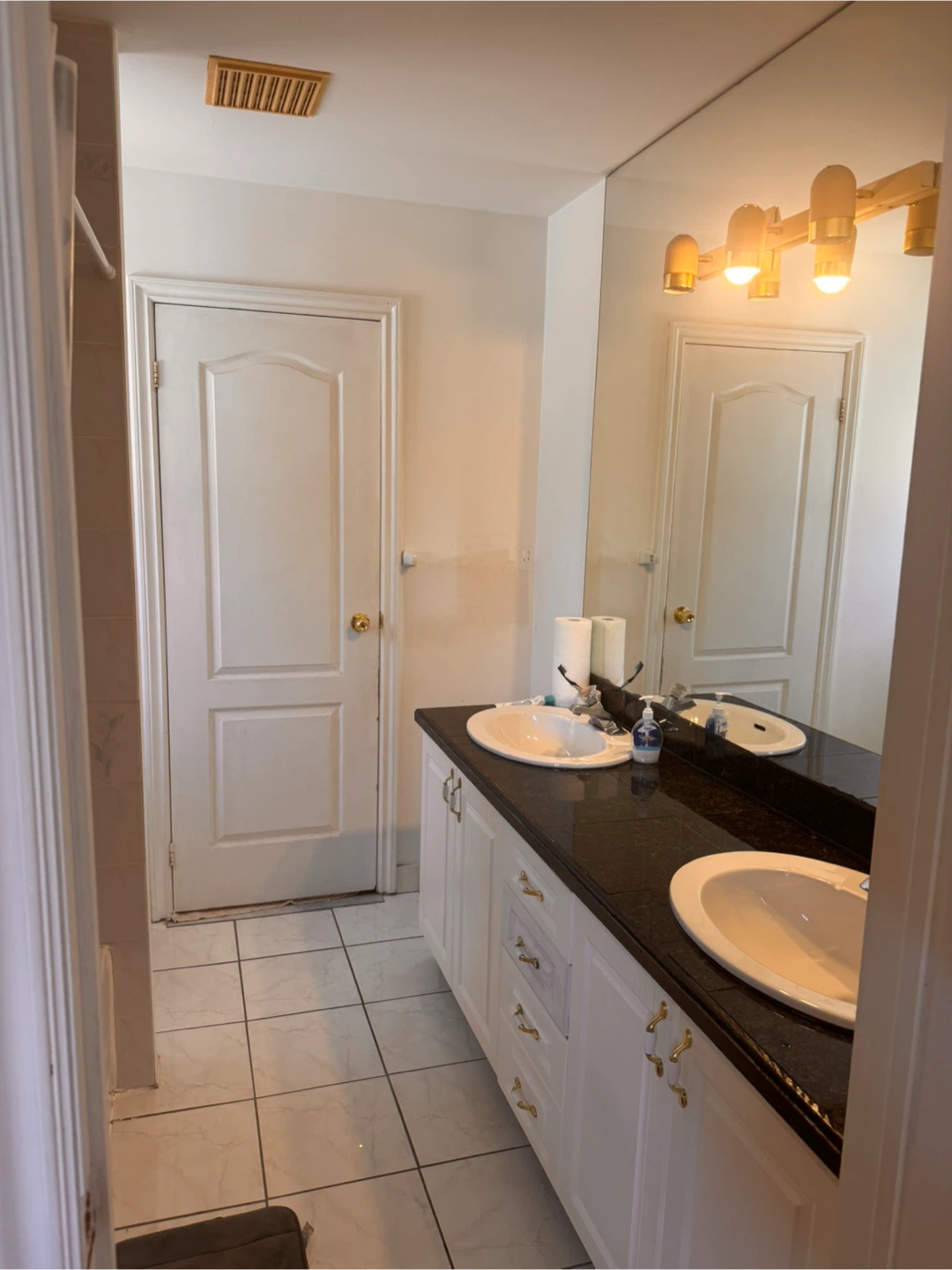 Room for rent, suited for female students - photo 4