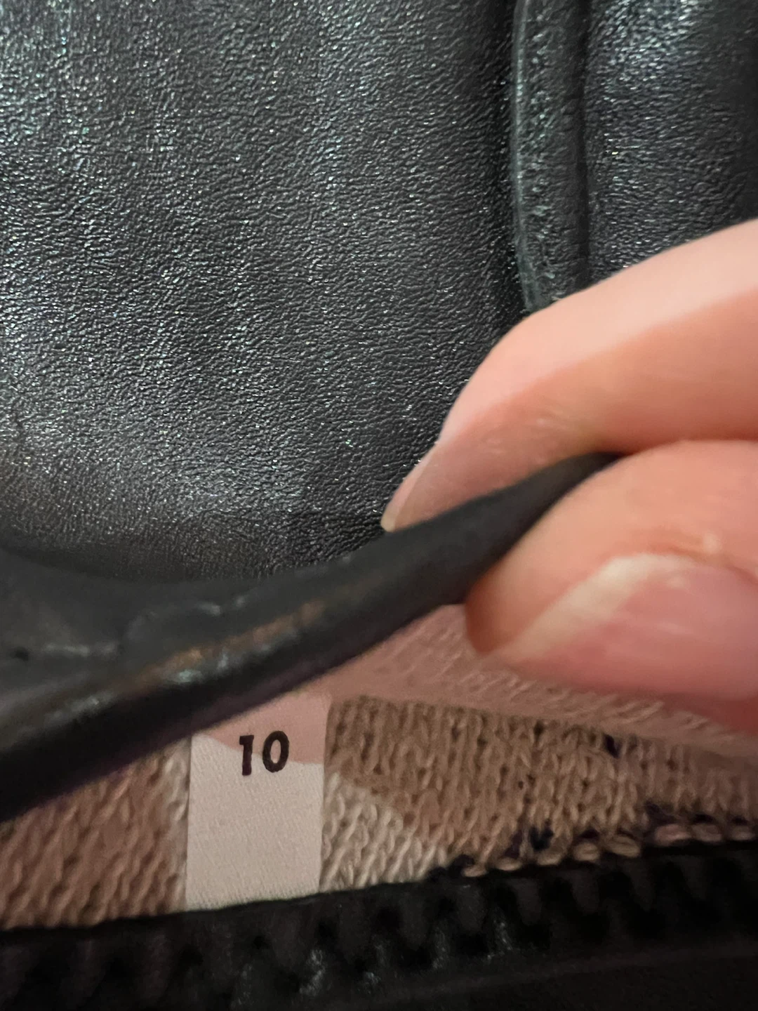 Men’s  black leather gloves - photo 2