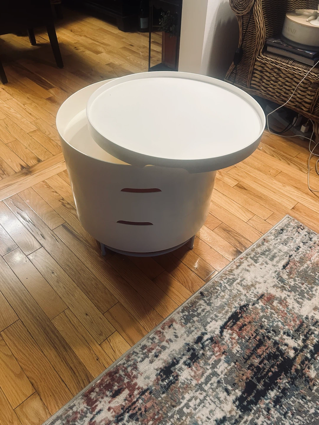IKEA coffee table - photo 2