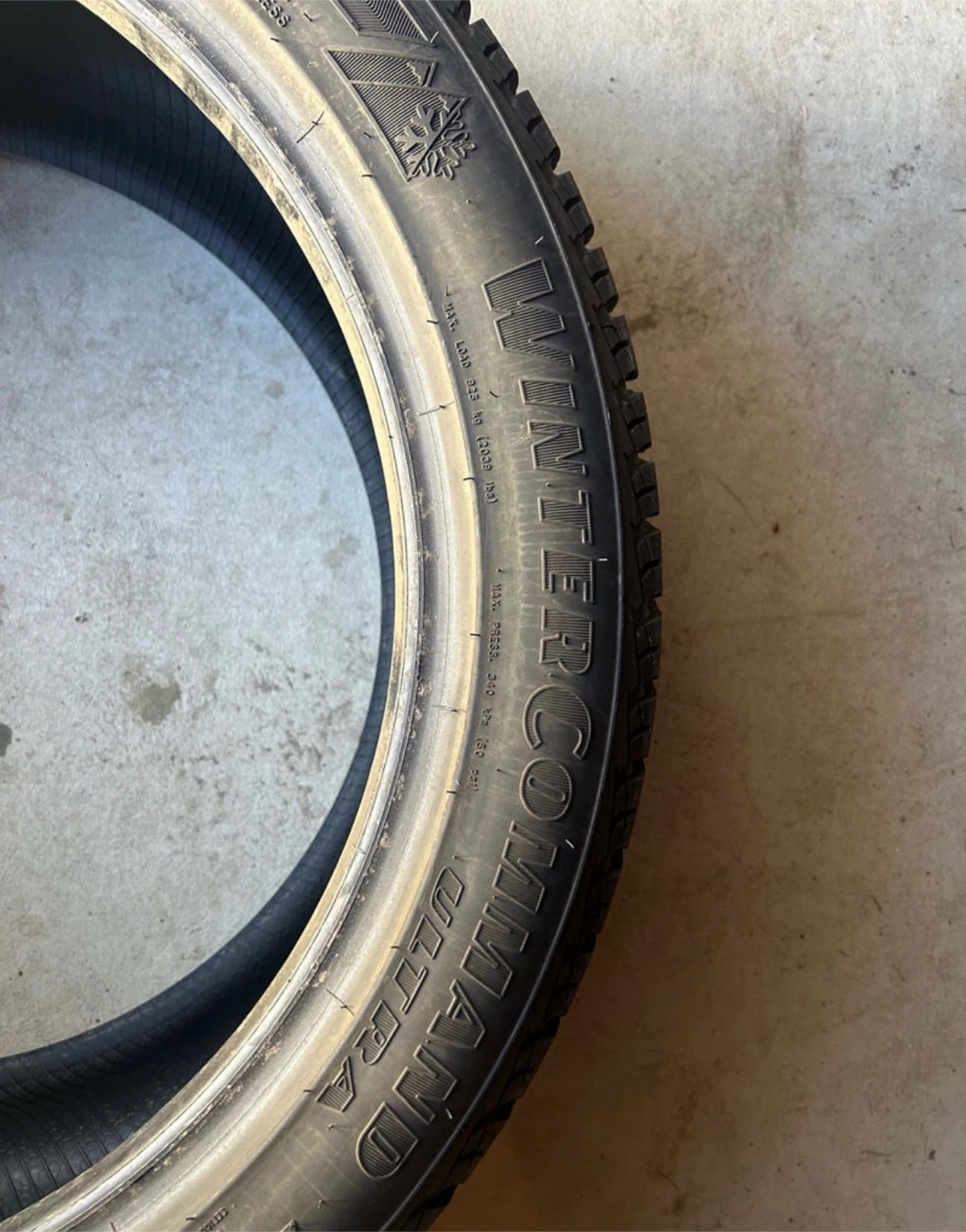 Set of 4 Goodyear WinterCommand Ultra Tires - photo 3