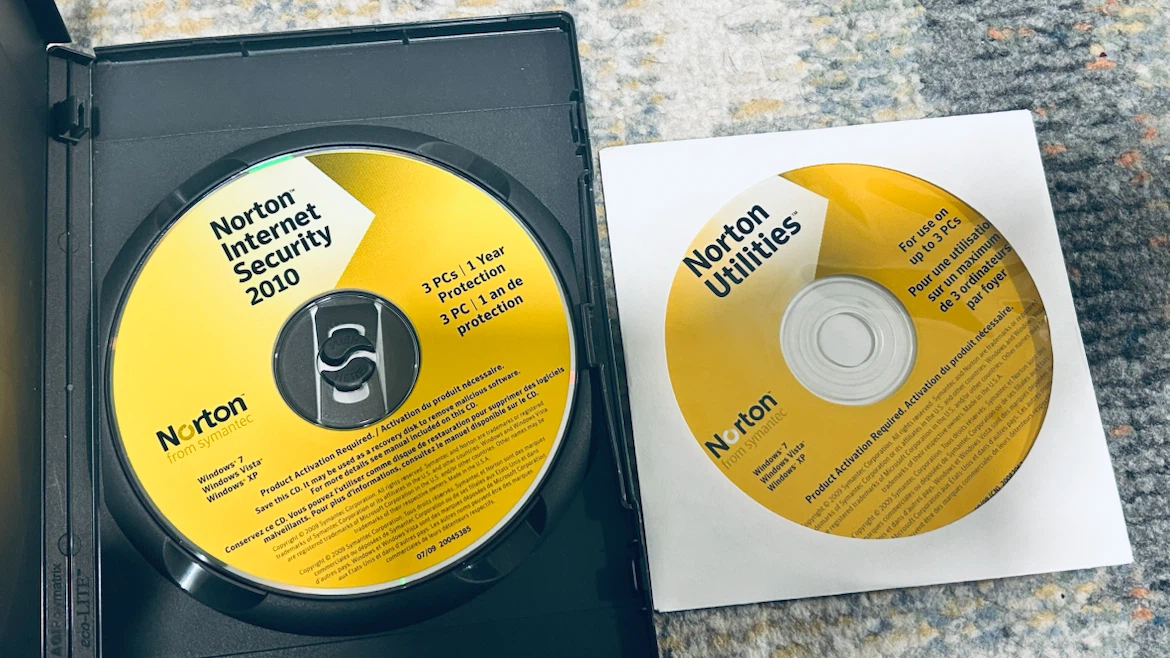 Norton Internet Security 2010 & Norton Utilities Premier Edition