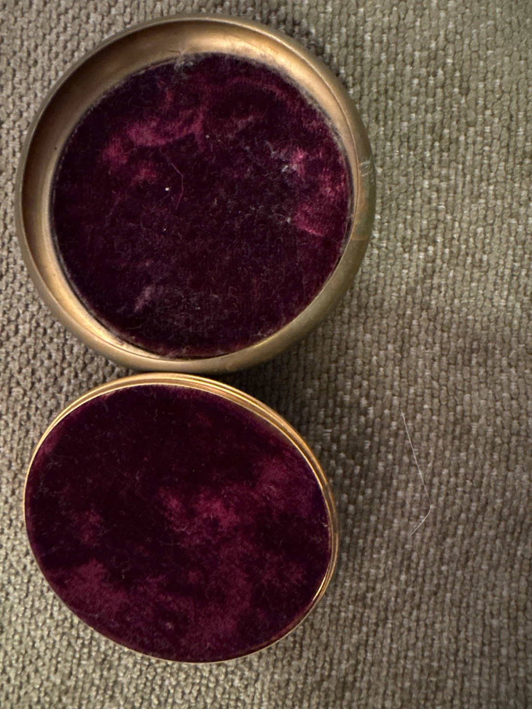 Vintage Brass Keepsake Box - photo 2