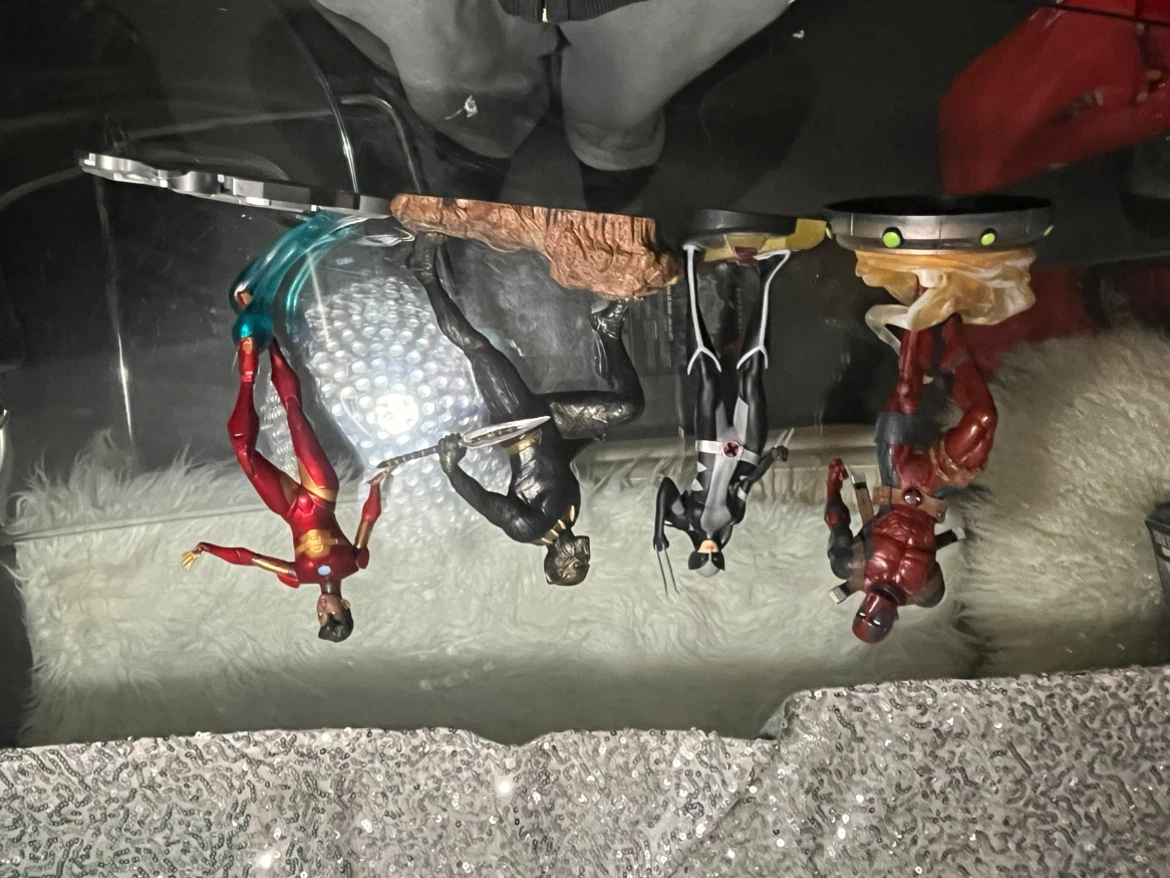 Marvel Superhero statue Set