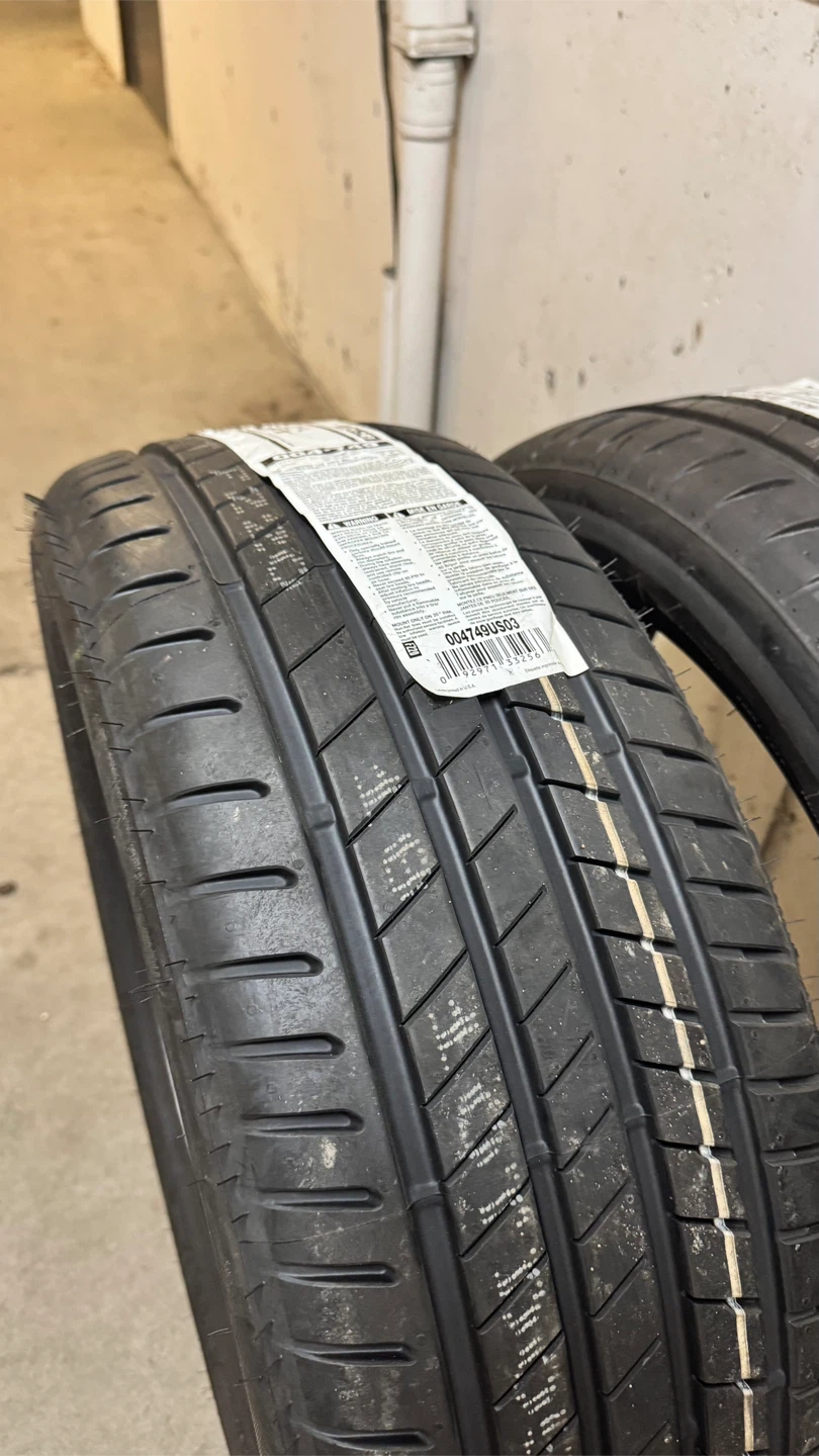 4 New Bridgestone Alenza 001 RFT Tires 245/45R20 - photo 3