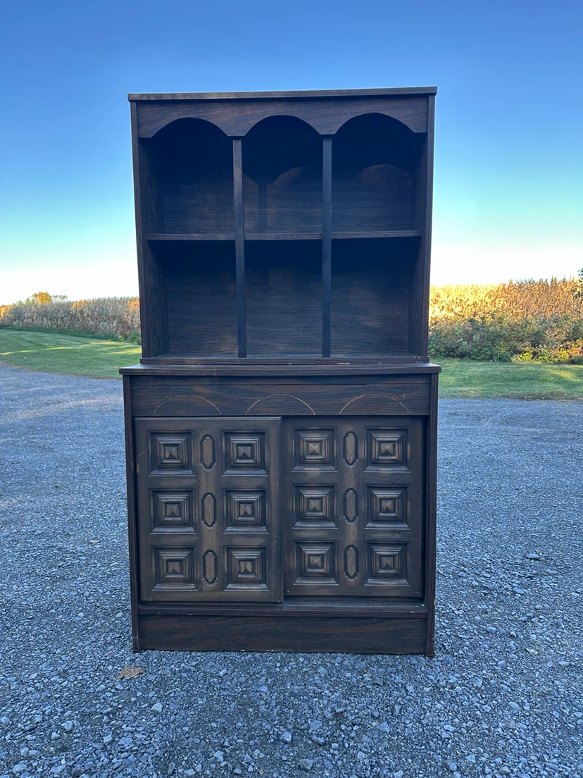Vintage Two-Piece Display / Storage Cabinet (CAN DELIVER)