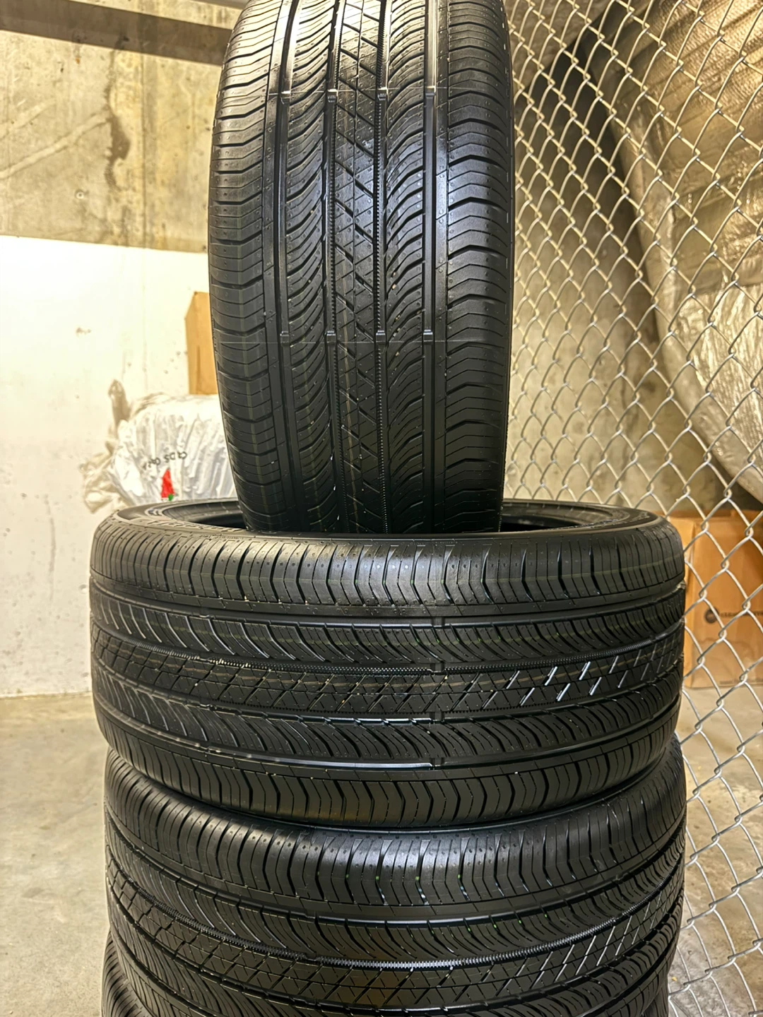 Set of 4 Continental Tires 245/45 R 20 - photo 2