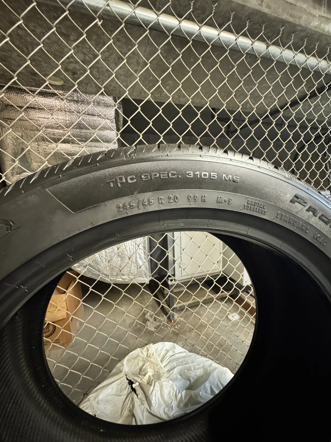 Set of 4 Continental Tires 245/45 R 20 - photo 5