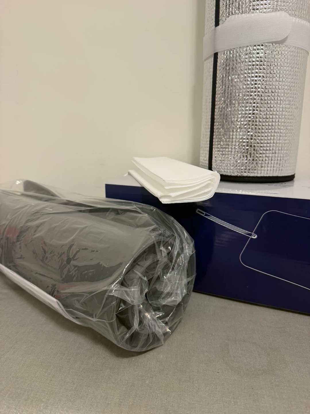Food Warming Mat with Heat-Resistant Pad - photo 3