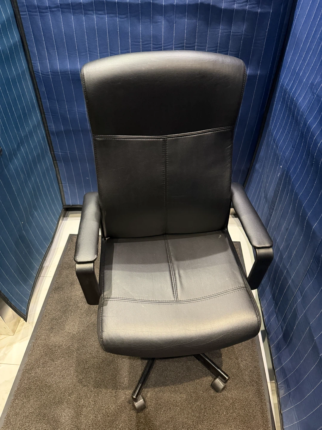 Black Office Desk Chair - photo 2