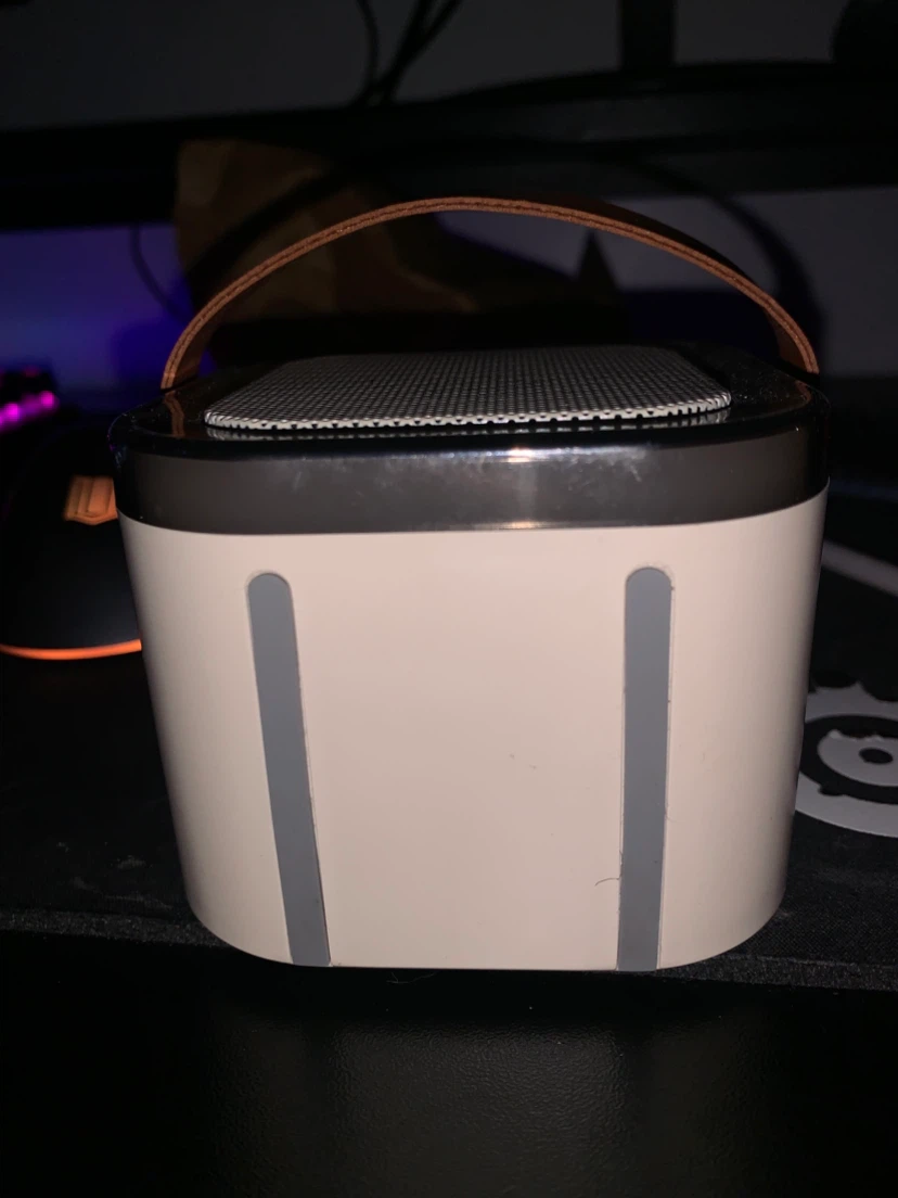 K12 Portable Bluetooth Speaker - photo 3