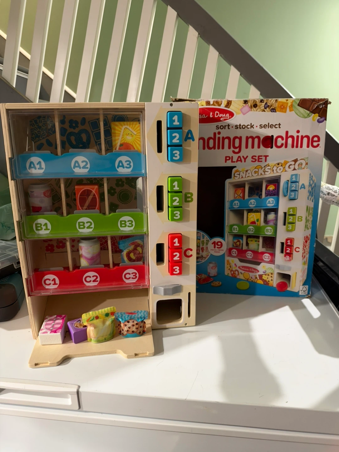 Melissa & Doug Vending Machine Play Set - photo 2
