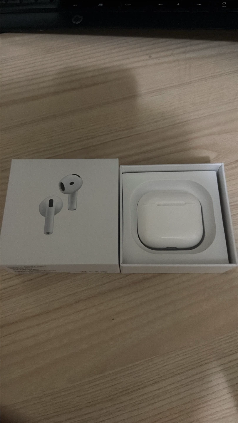 Apple AirPods 4 with Active Noise Cancellation - photo 2