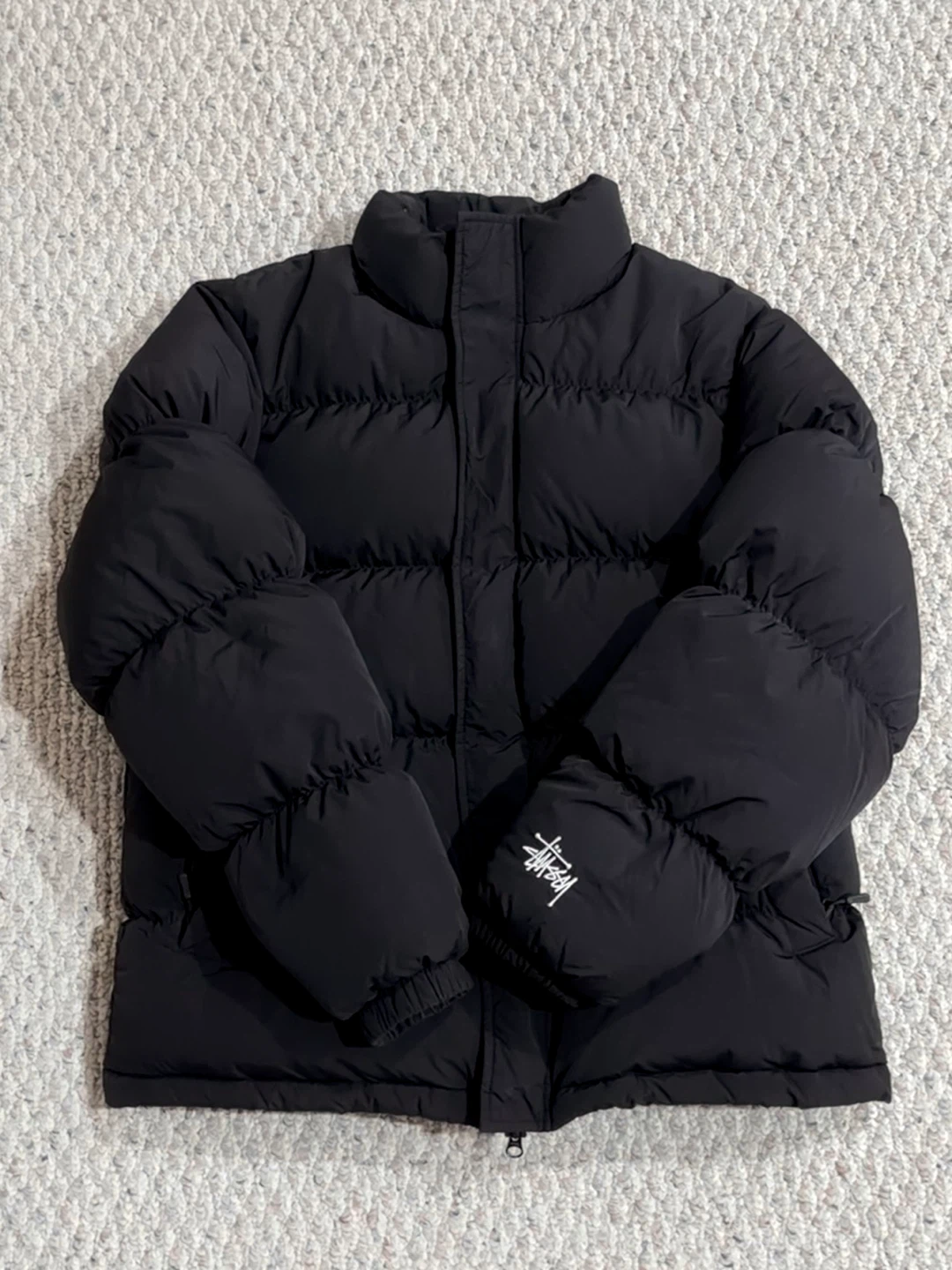 Stüssy Down Puffer Jacket – Black / Size S