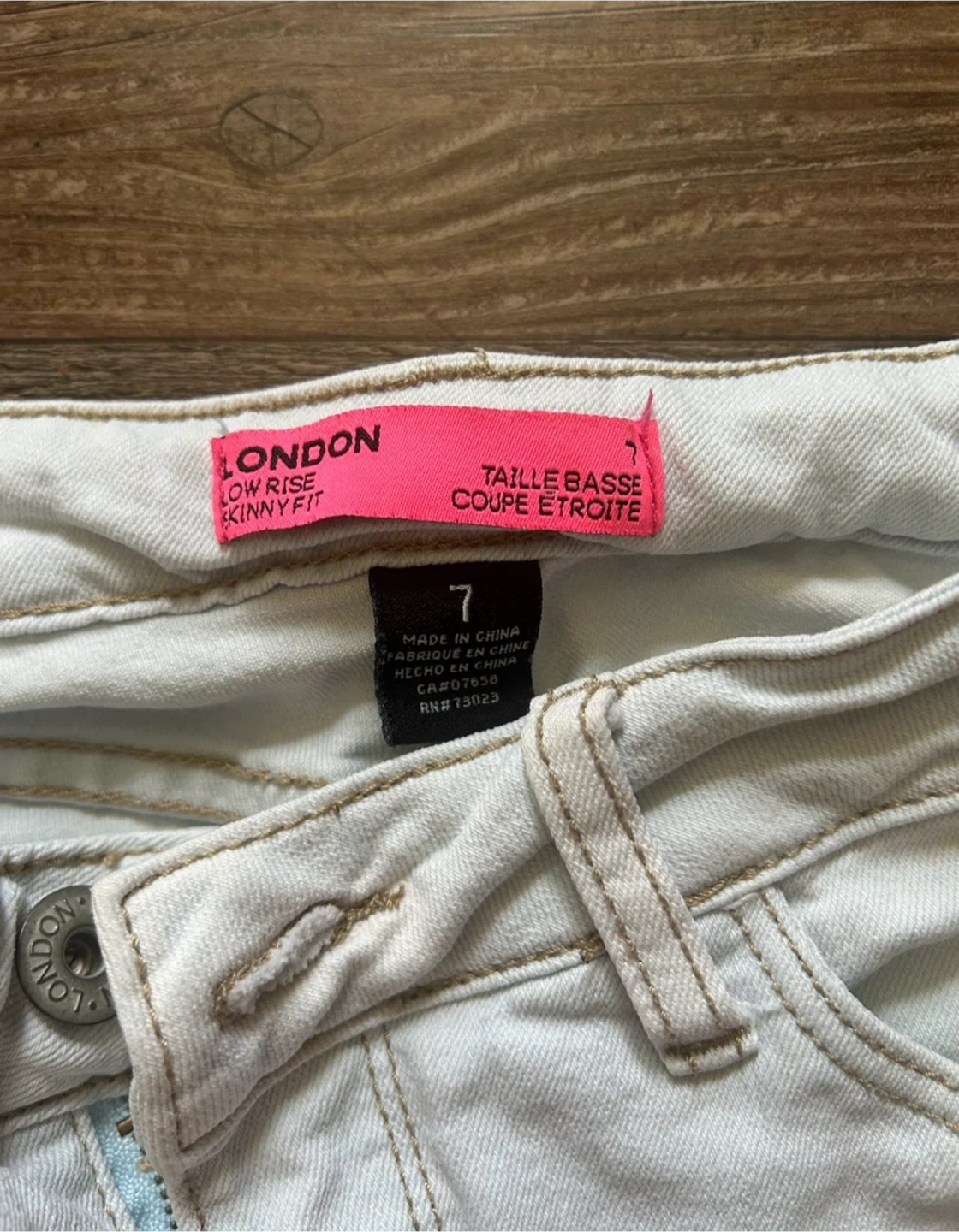 London Low Rise Skinny Jeans - photo 3