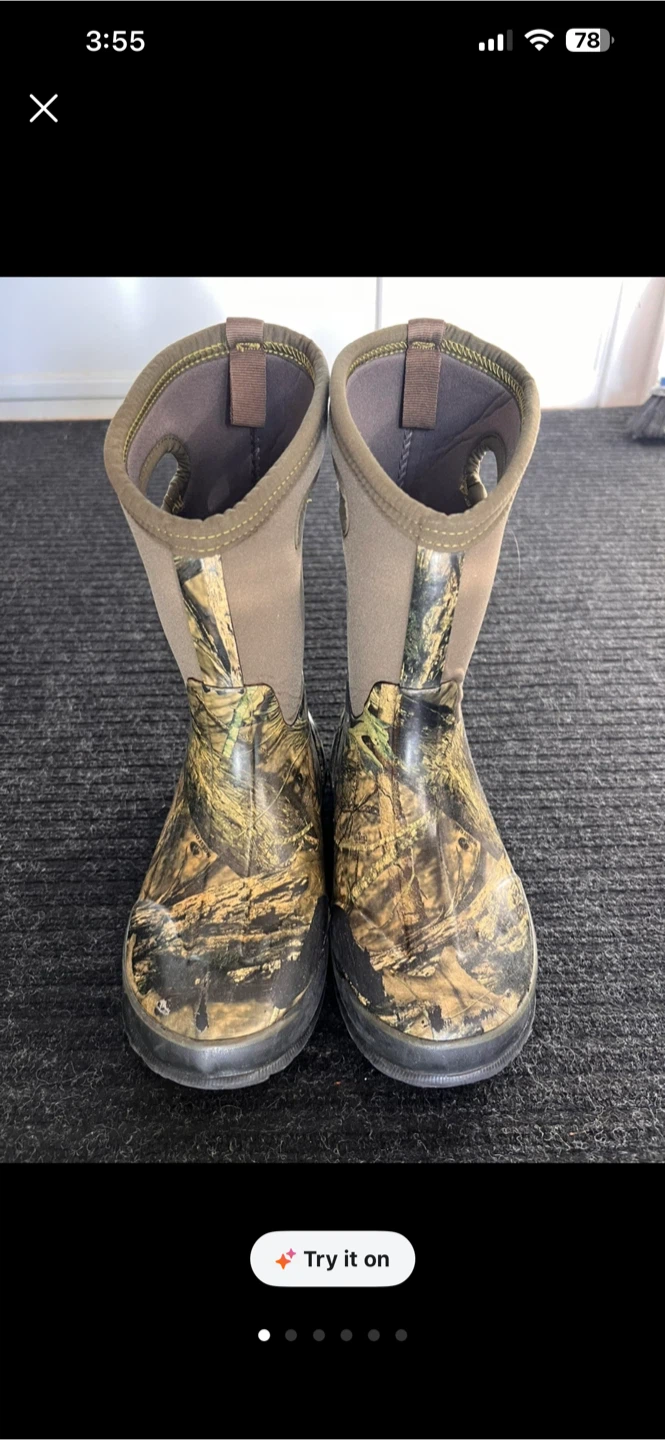 Bogs Youth Waterproof Boots - Camo size 4 - photo 2