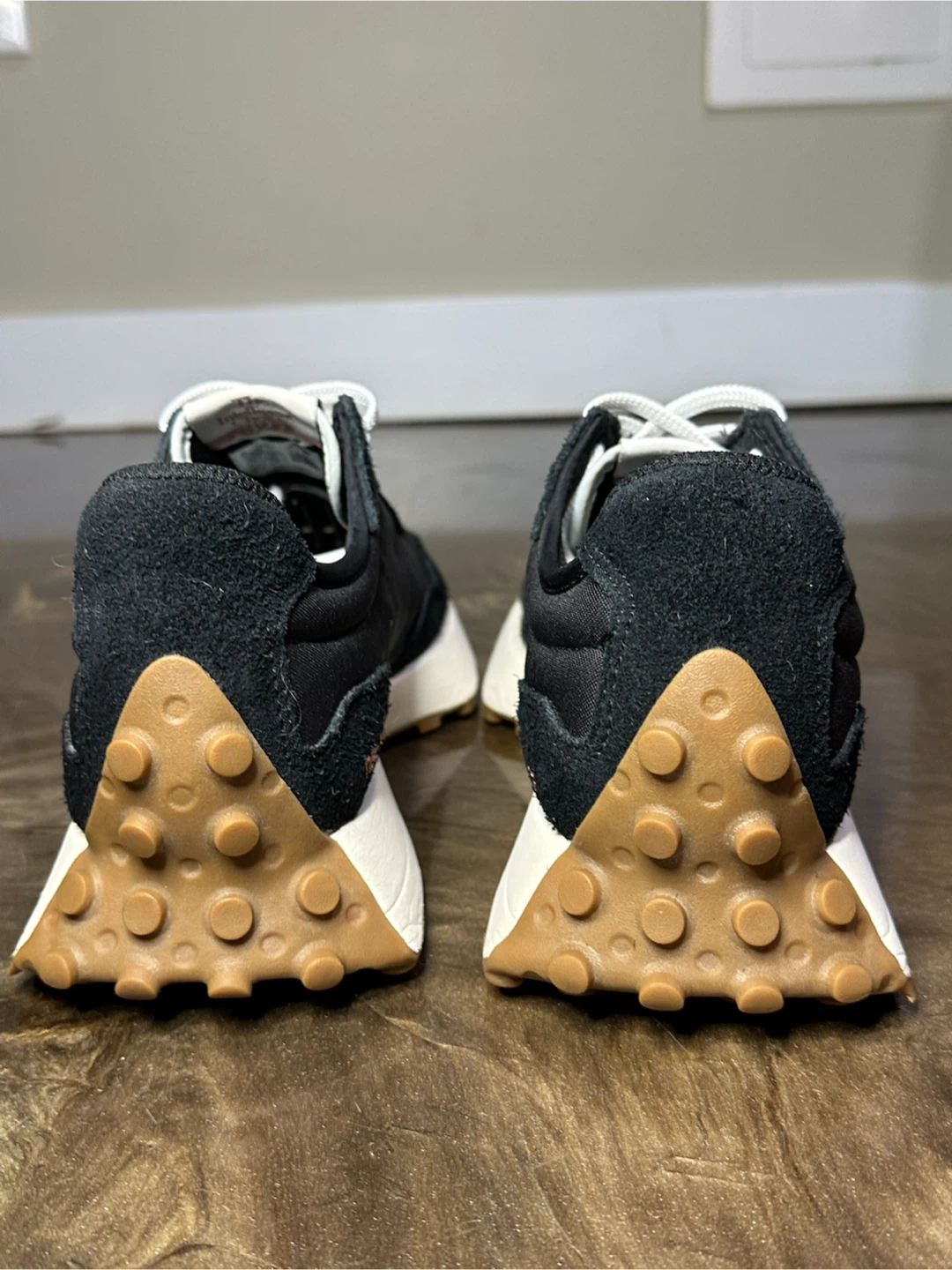 New Balance 327 Sneakers Black - photo 4