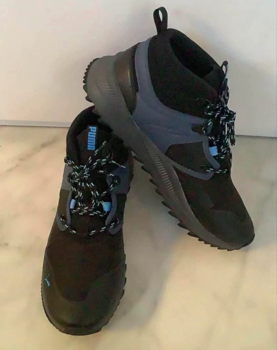 Puma Men's Mid-Top Sneakers size 11