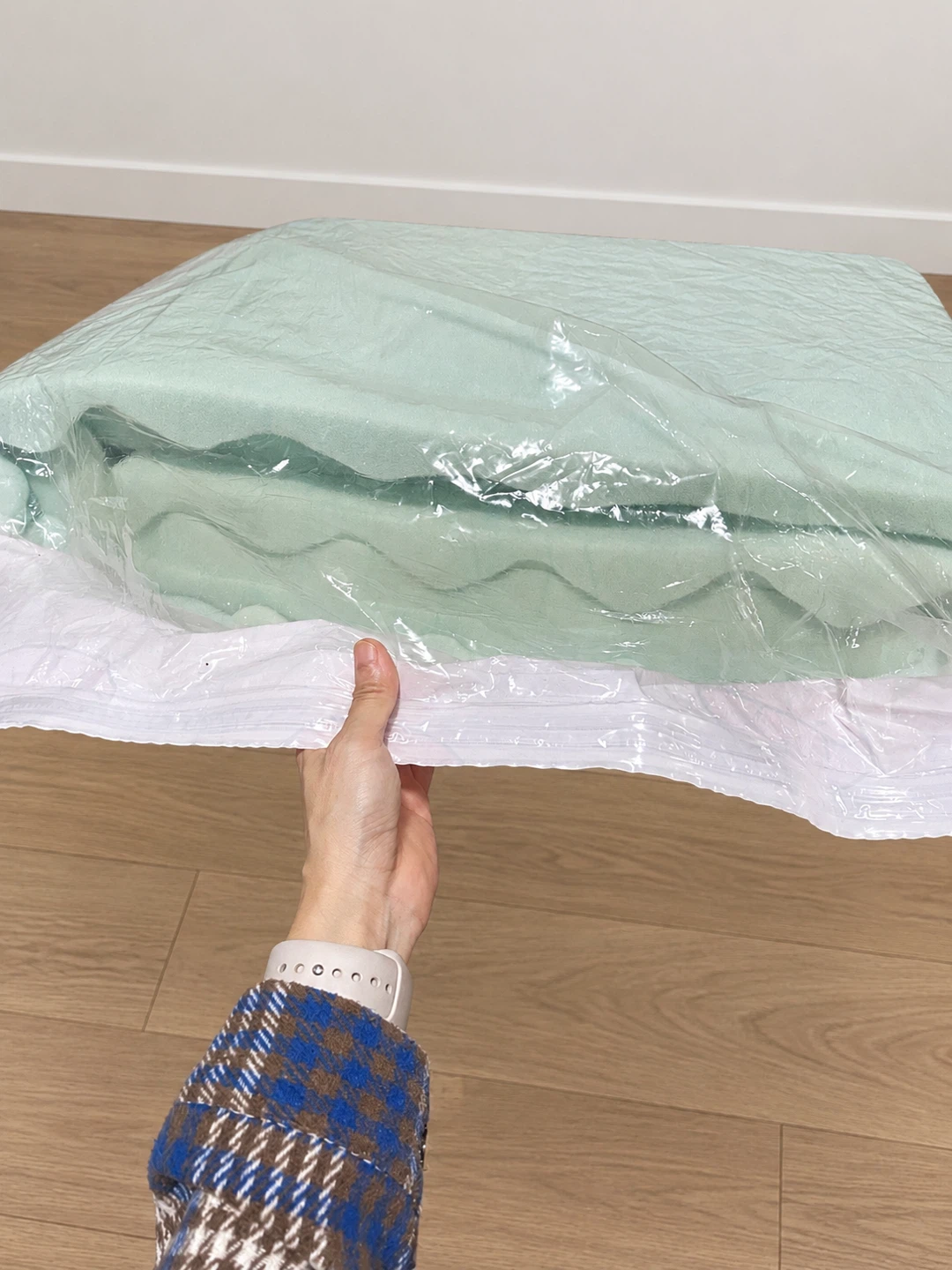 New！Full Size High Density Memory Foam Mattress Topper - photo 5