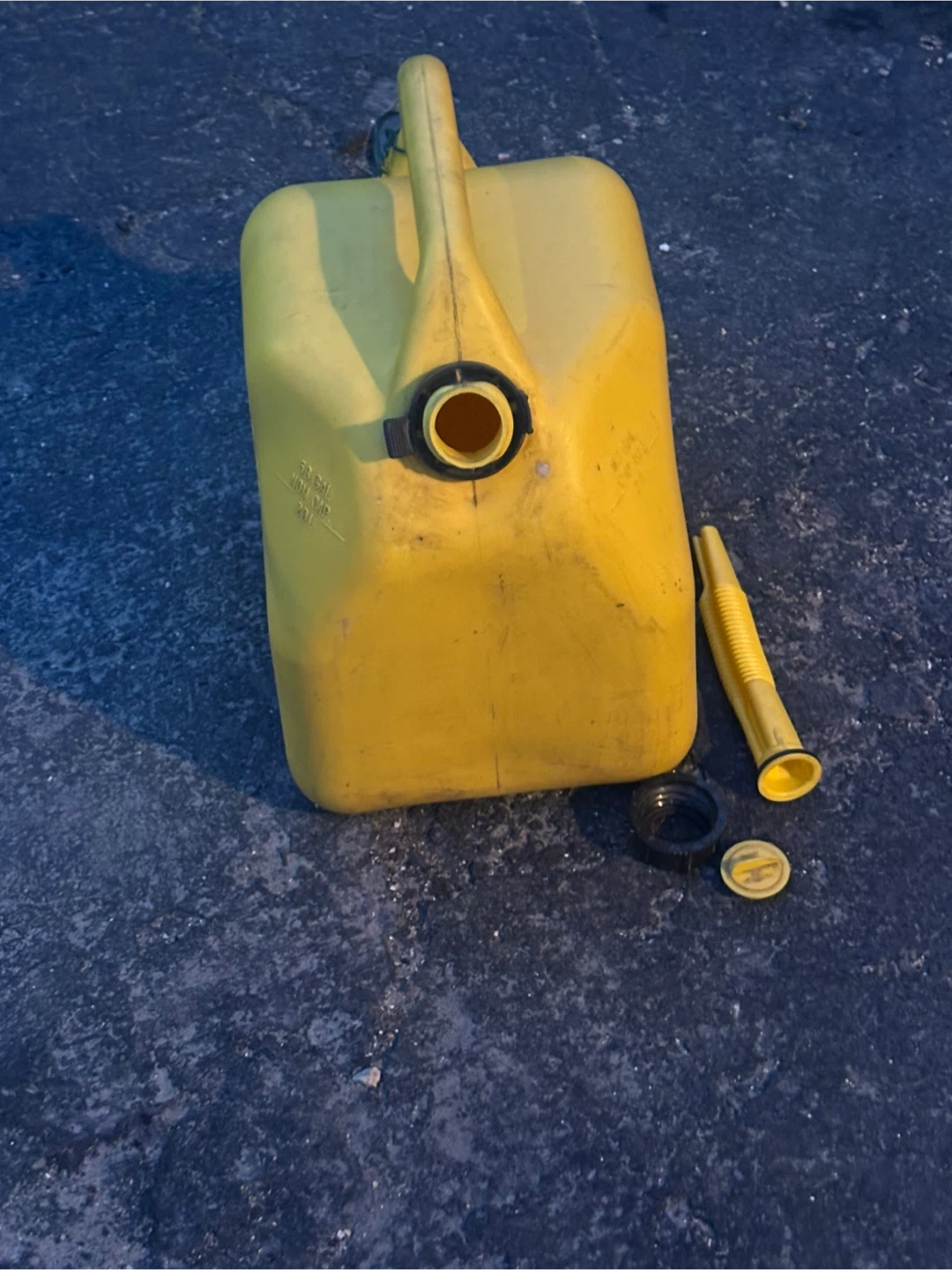 20L Yellow Diesel Fuel Can