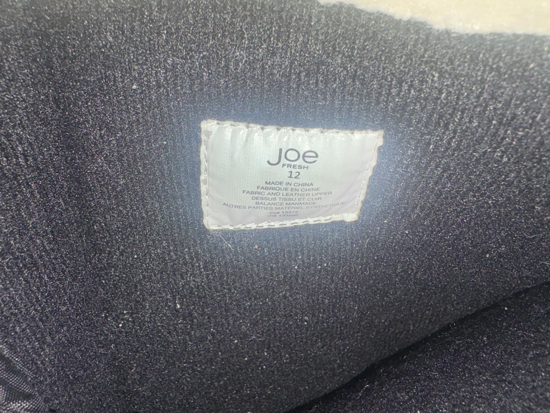 Joe Fresh Winter Boots size 12 - photo 3