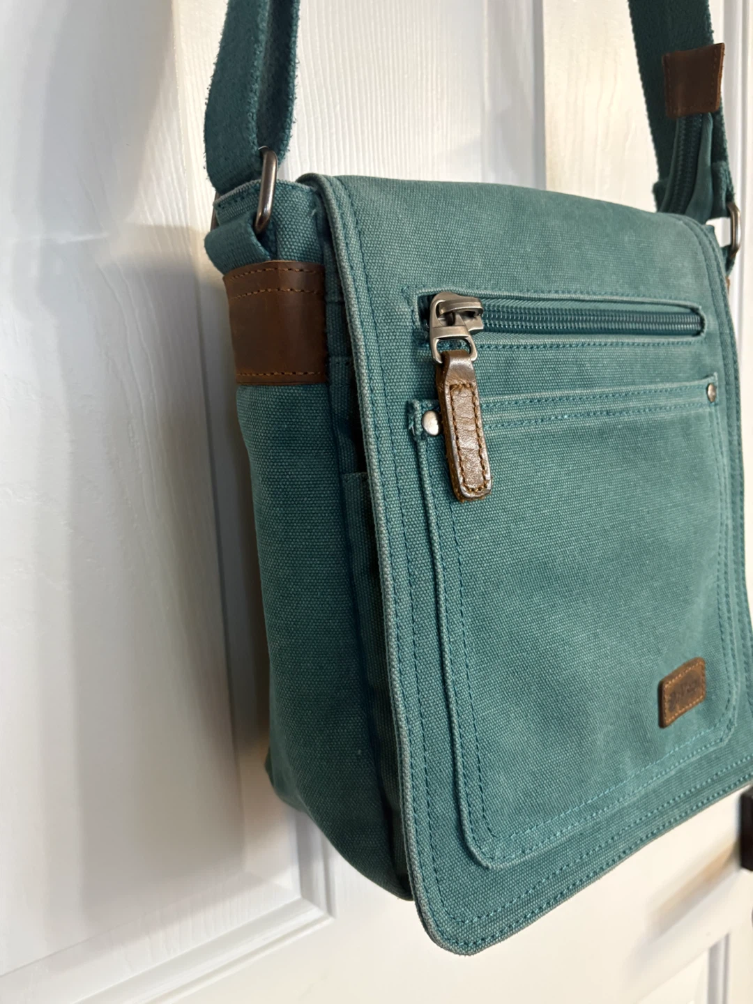 DaVan “Jasper” teal canvas crossbody/shoulder bag - photo 2