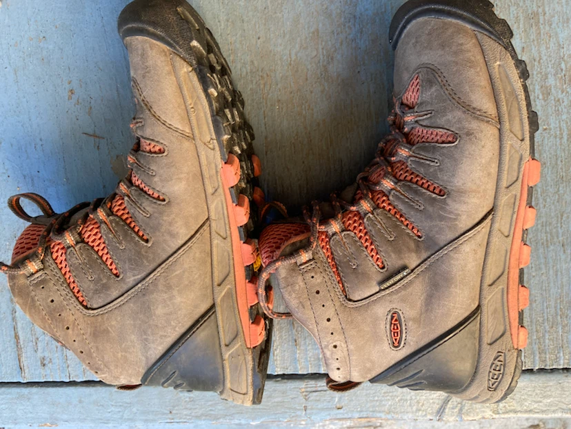 KEEN Women's Waterproof Hiking Boots - photo 4