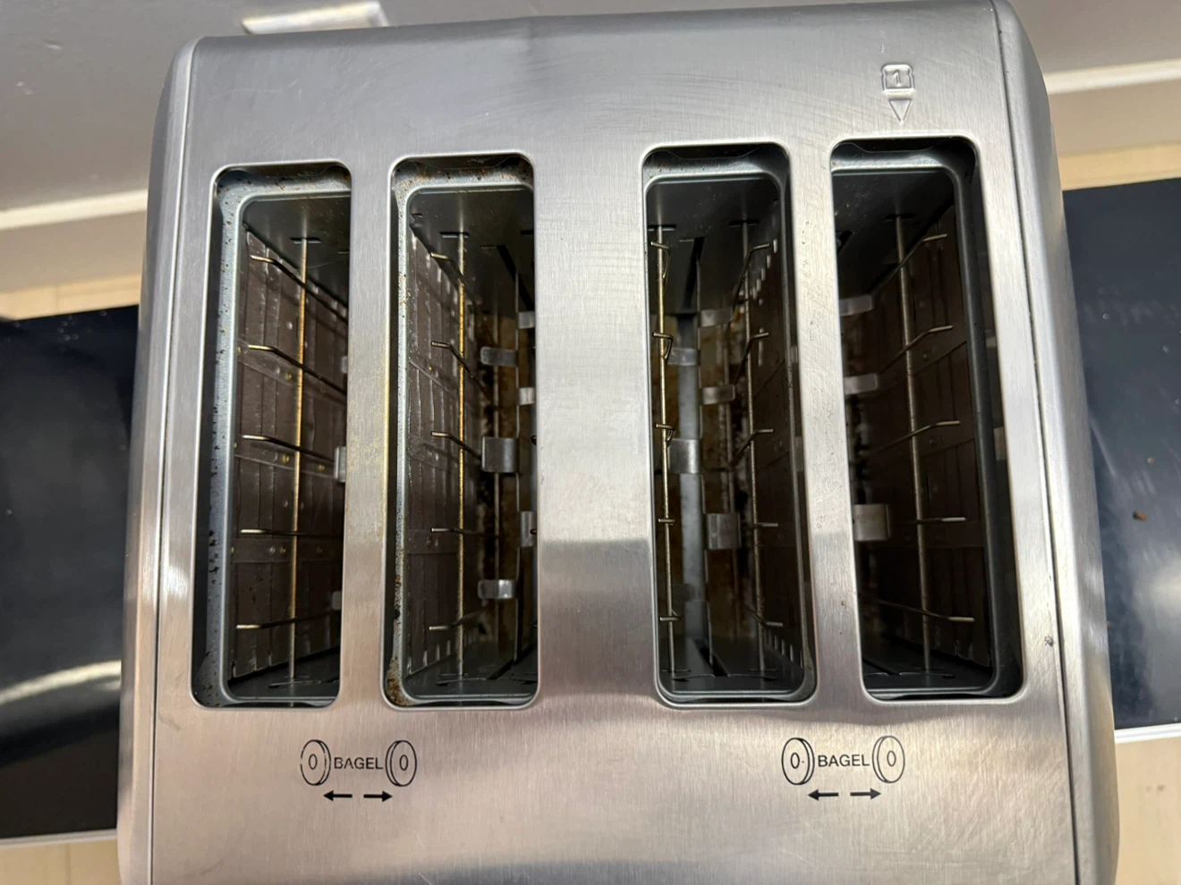 Cuisinart 4-Slice Digital Stainless Steel Toaster - photo 4