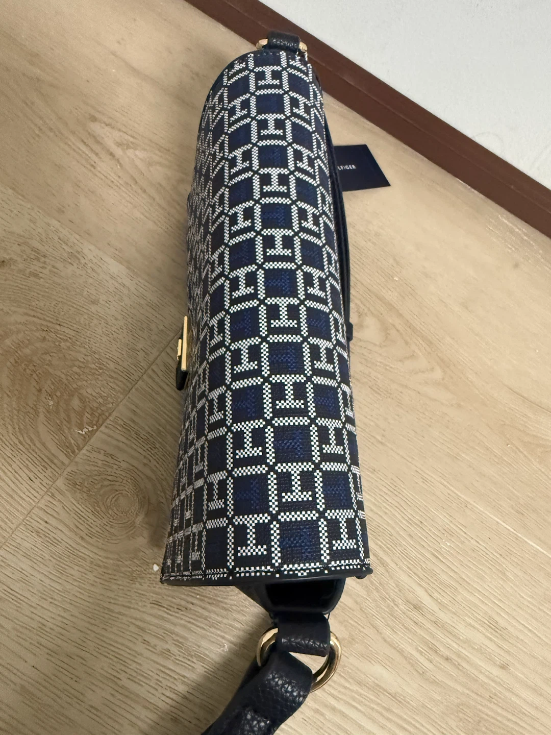 Tommy Hilfiger Monogram Crossbody Bag - photo 5