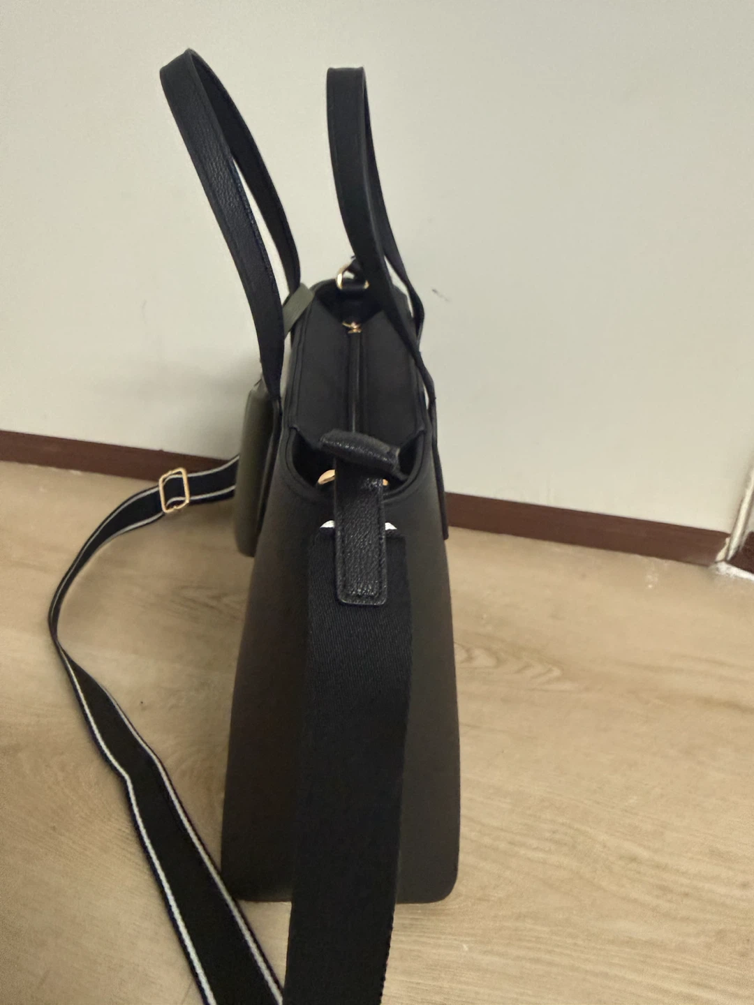 Tommy Hilfiger Black Tote Bag - photo 5