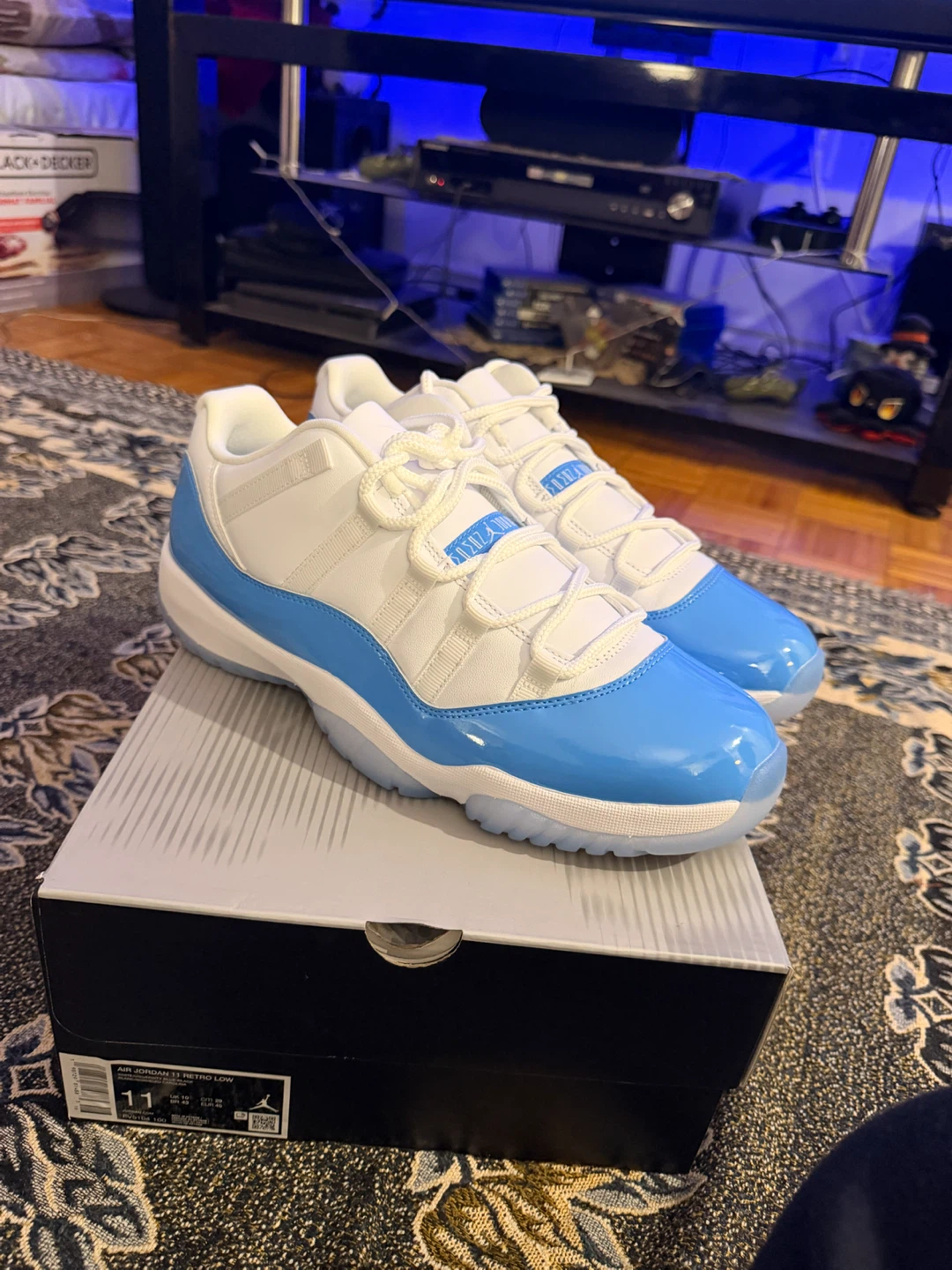 Air Jordan 11 Retro Low University Blue - photo 2