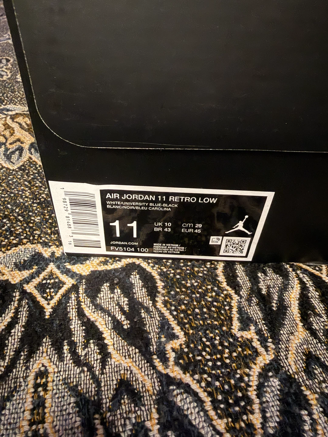 Air Jordan 11 Retro Low University Blue - photo 4