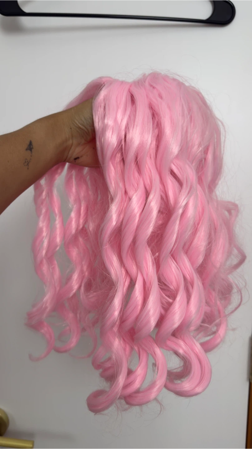 Halloween pink wig