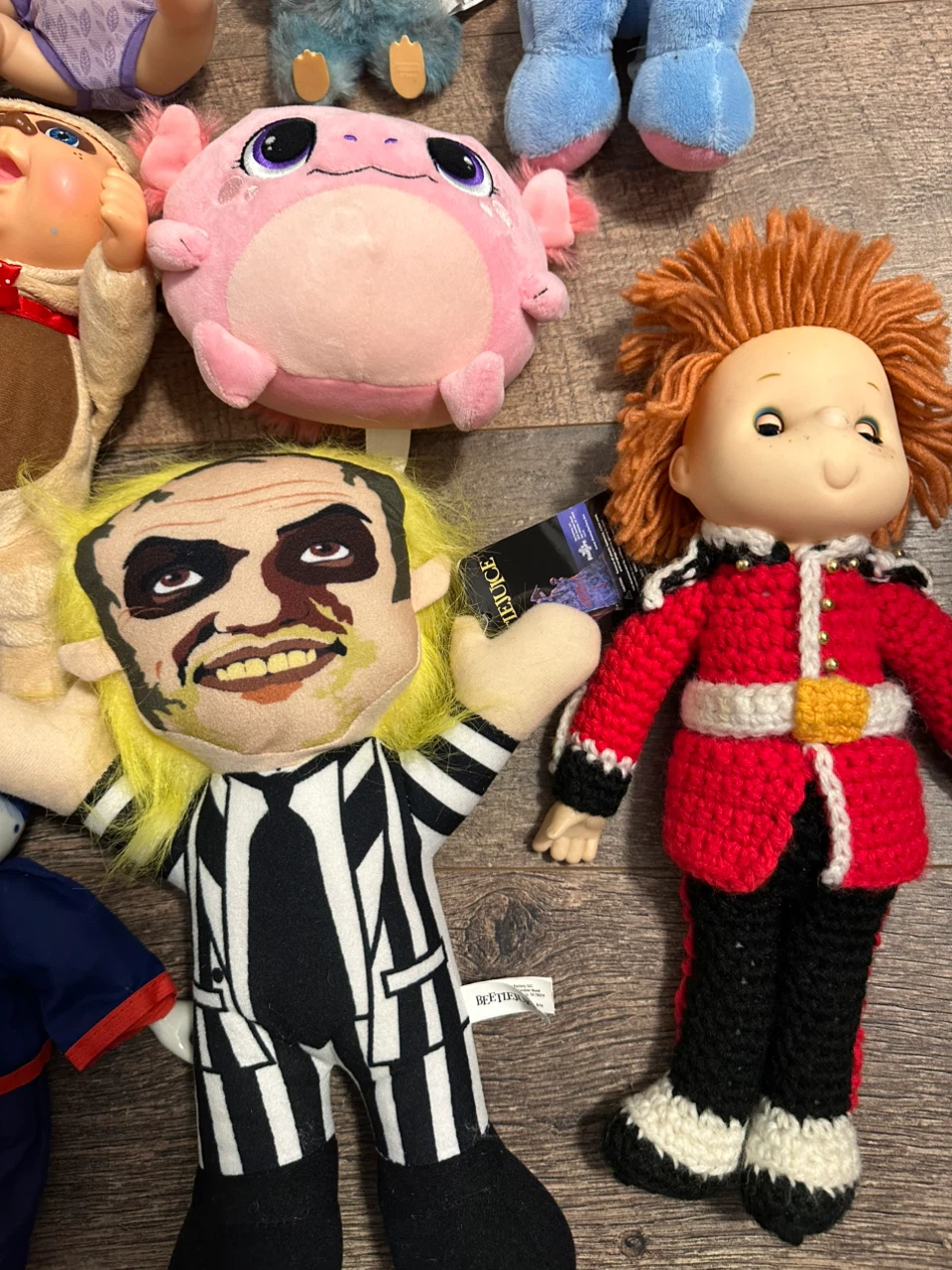 Assorted Plush Toys and Dolls Bundle - photo 5