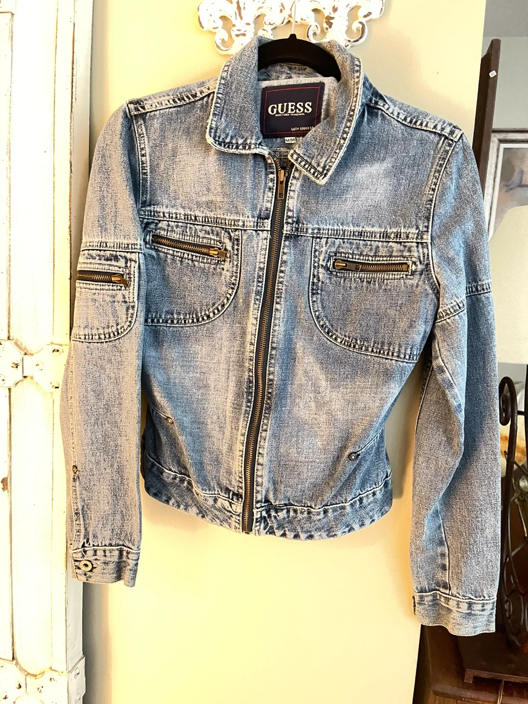 GUESS Vintage-Style Denim Jacket