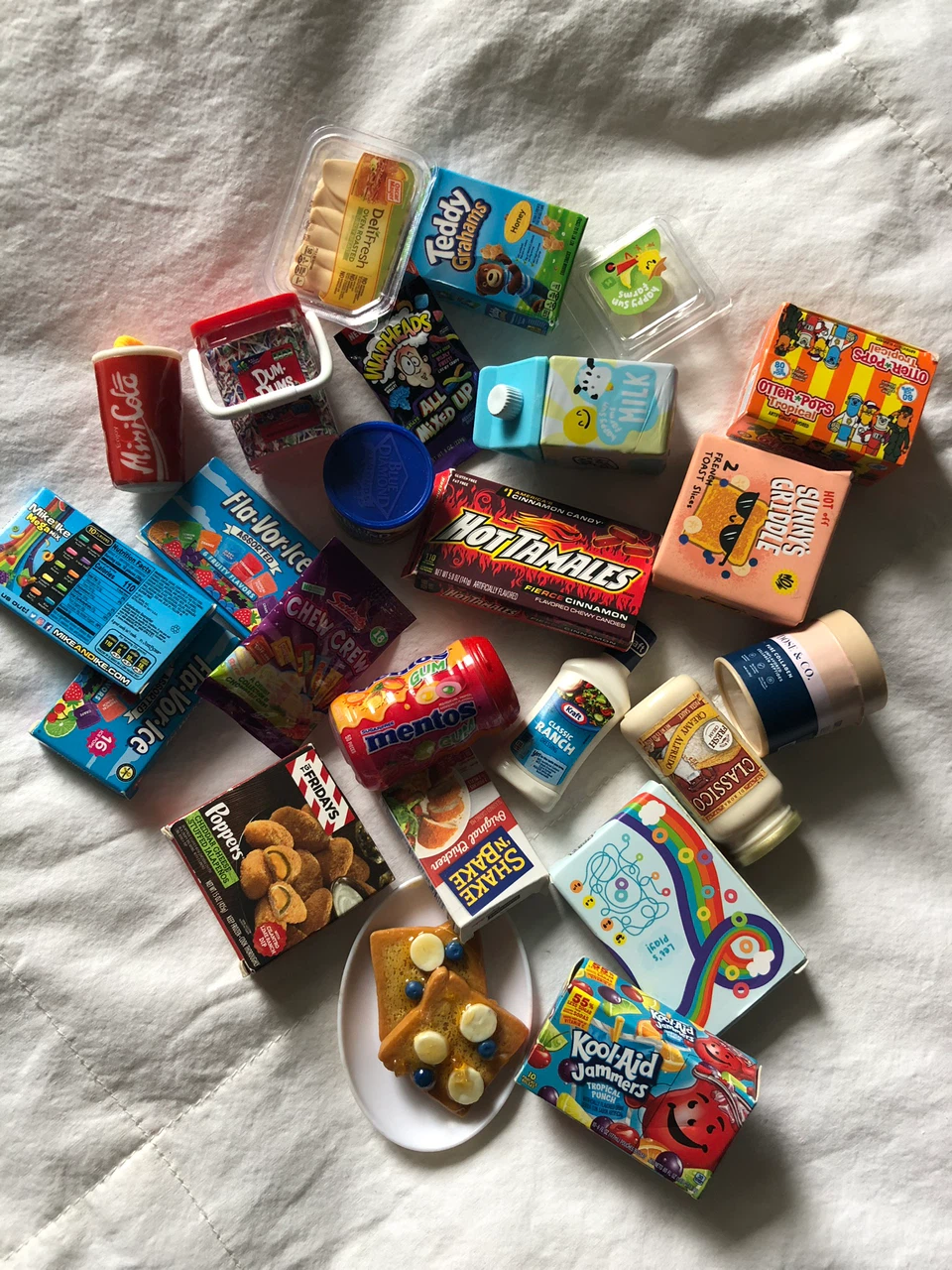 Miniature Brands Food Collectibles Set