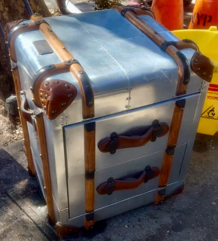 Aviator style furniture set: chair and storage trunks - photo 5